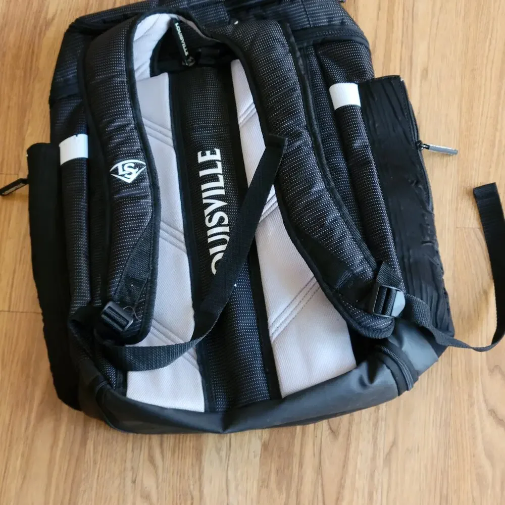 Louisville Slugger WTL9702 Black White Select Stick Pack Bat Pack Backpack